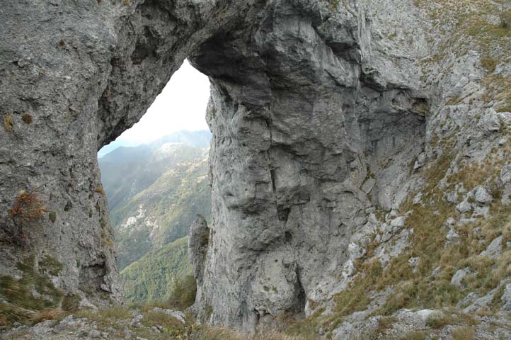 Uno sguardo sulle Alpi Apuane